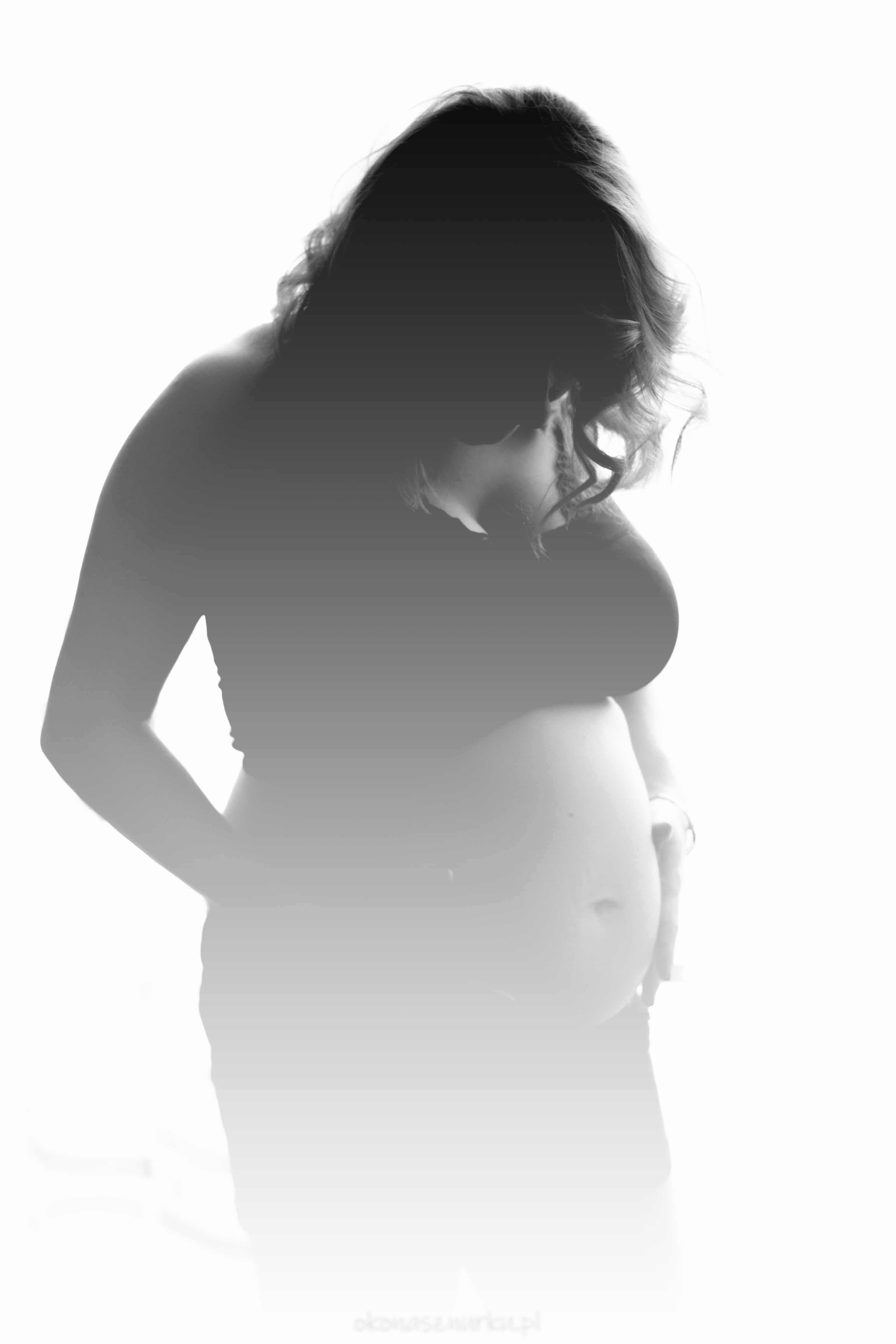 mini-sesja-domowa-ciazowa-okonasznurku (18)