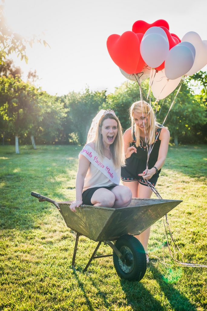 wieczor-panienski-w-ogrodzie-okonasznurku-fotografia (78)