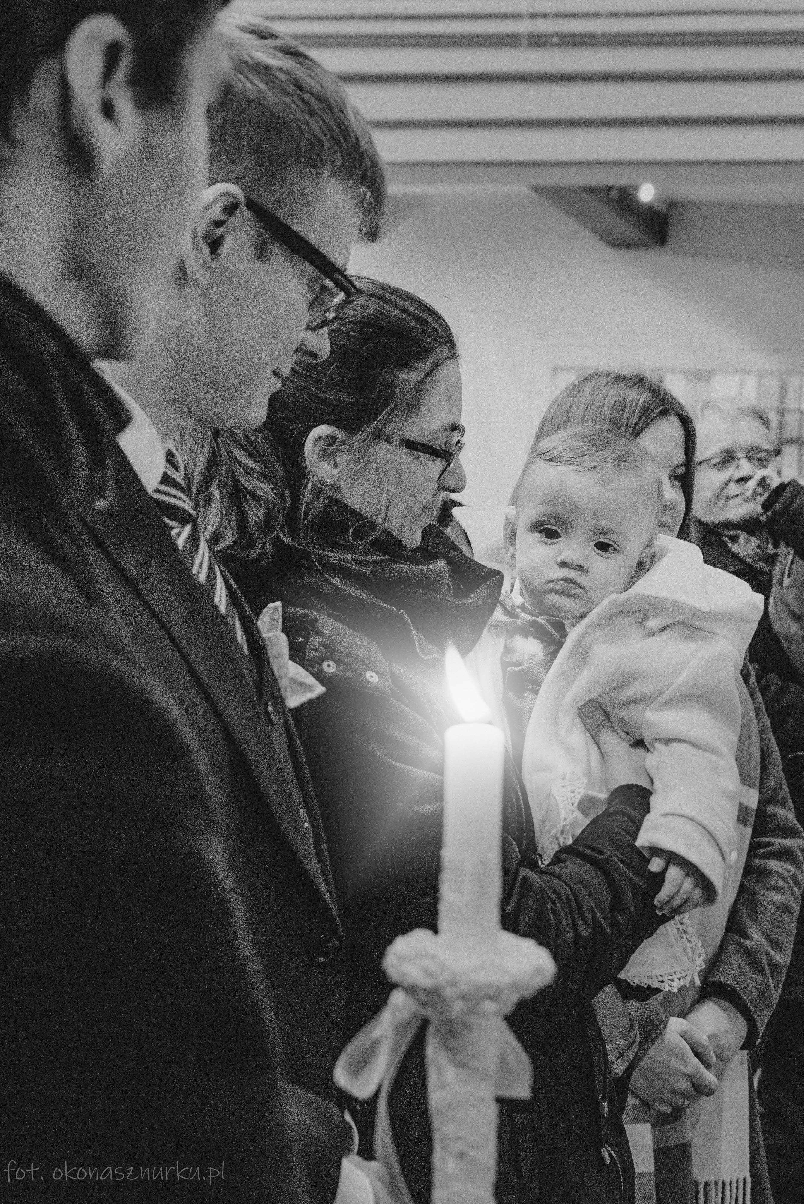 dobry-fotograf-na-chrzest-swojczyce-kiełczów-okonasznurku (18)