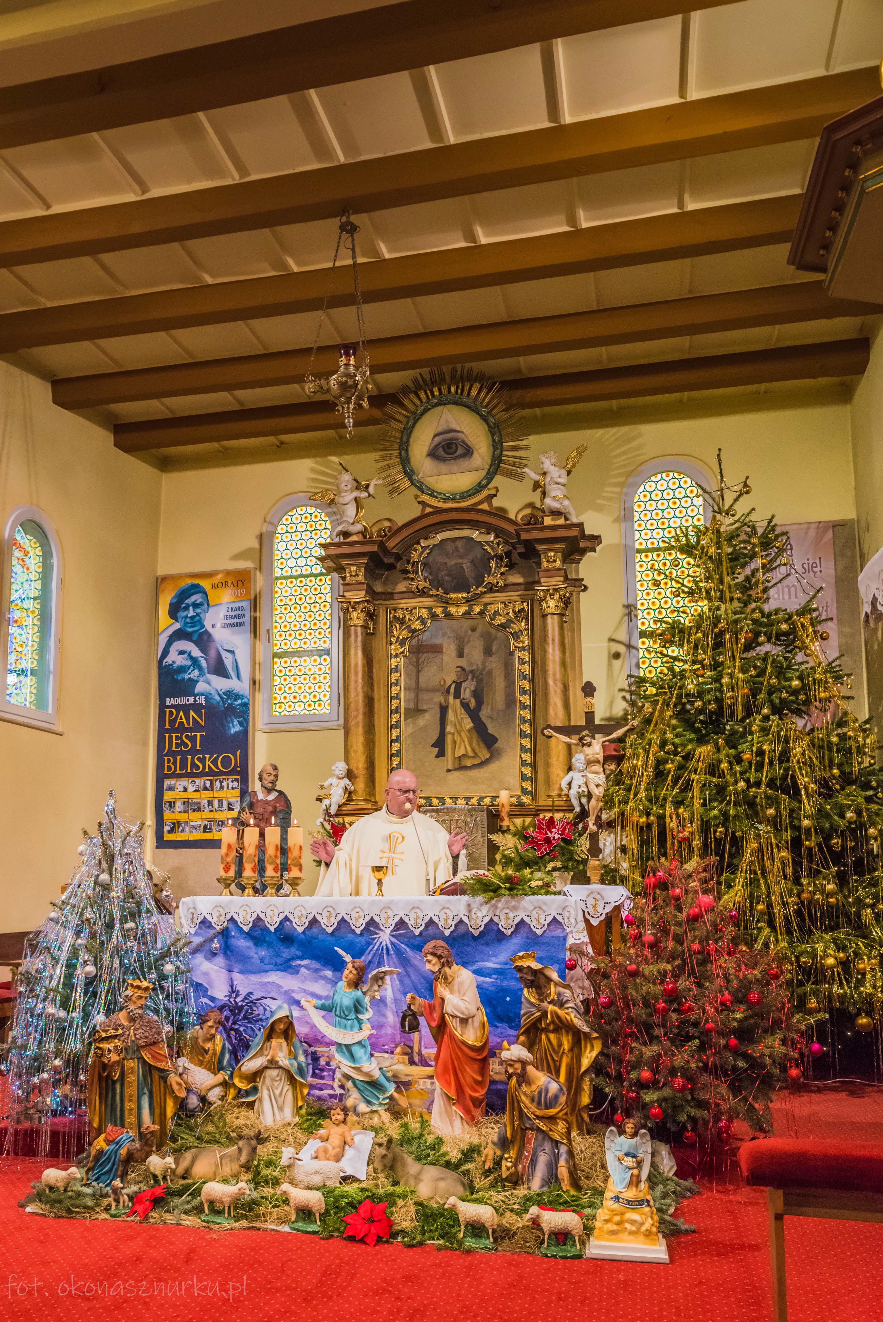dobry-fotograf-na-chrzest-swojczyce-kiełczów-okonasznurku (5)