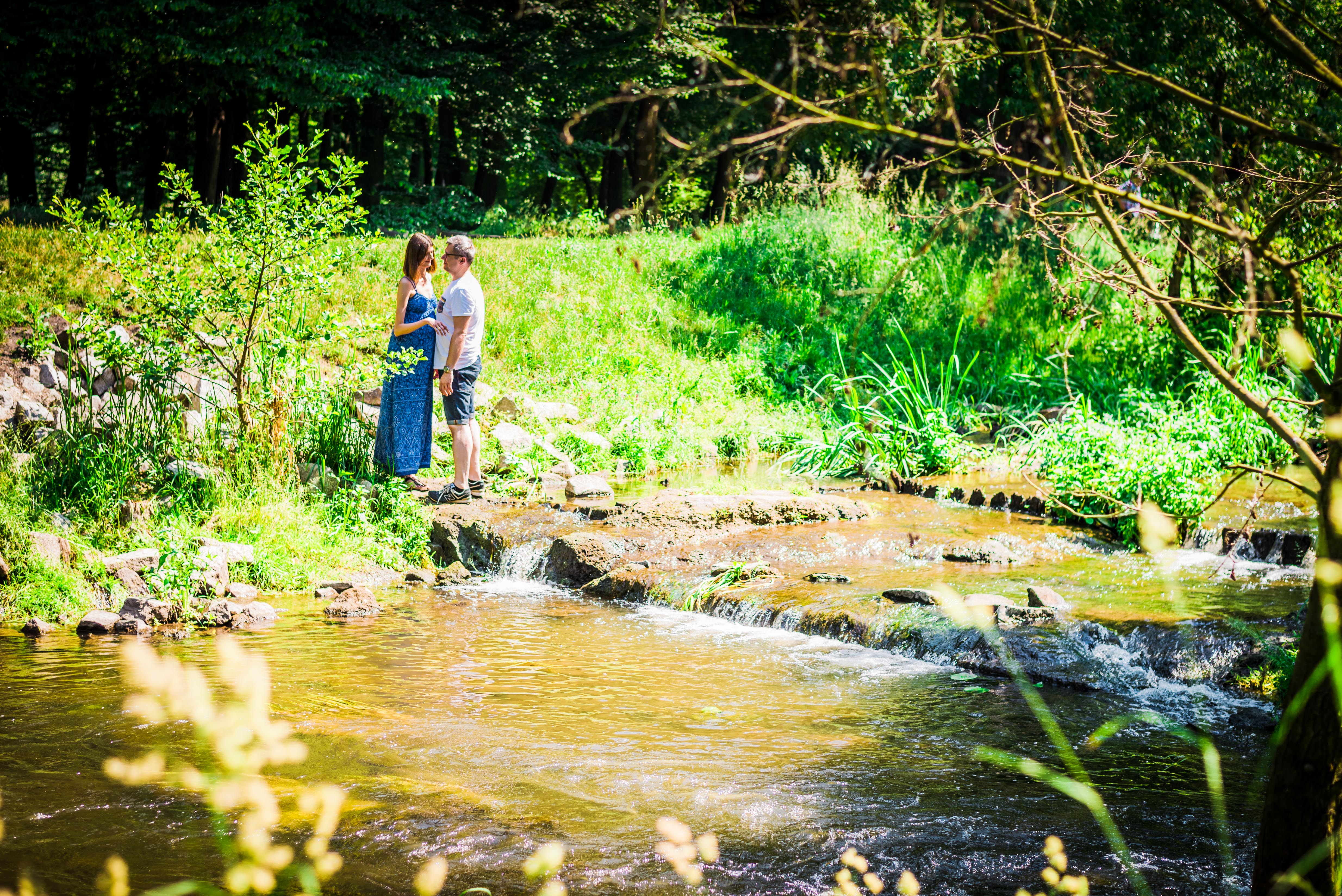 sesja-ciazowa-okonasznurku-park-wschodni-we-wroclawiu (26)